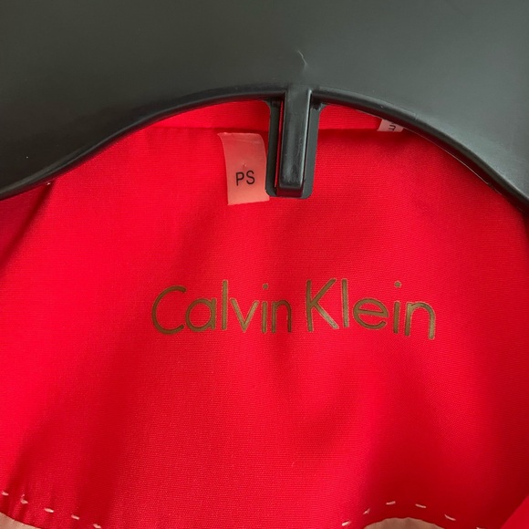 Calvin Klein Small Petite Trench Coat in fire red-orange. - Picture 3 of 4